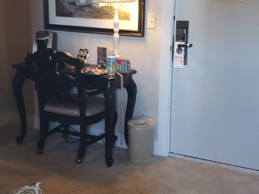 Hotel Versailles主图