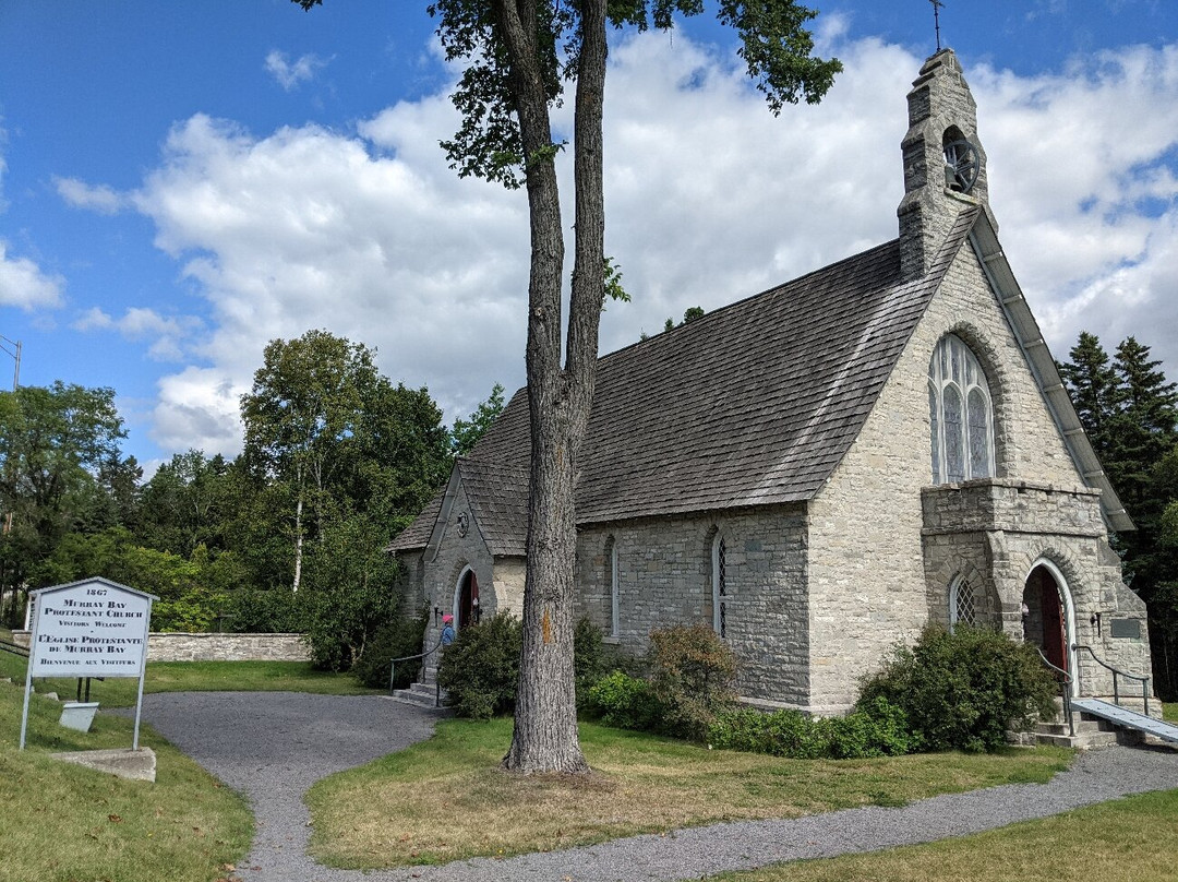 Murray Bay Protestant Church景点图片
