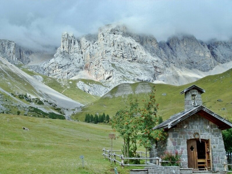 Sasso Di Valfredda景点图片