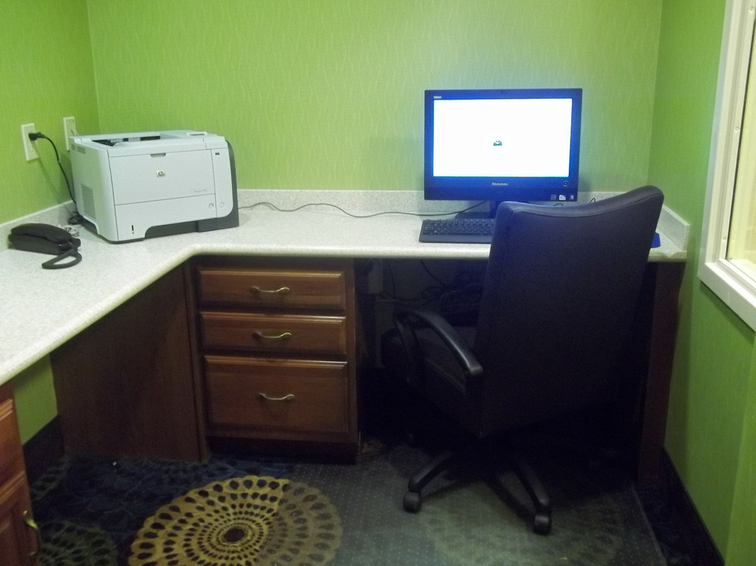 Holiday Inn Express & Suites Winchester by IHG主图