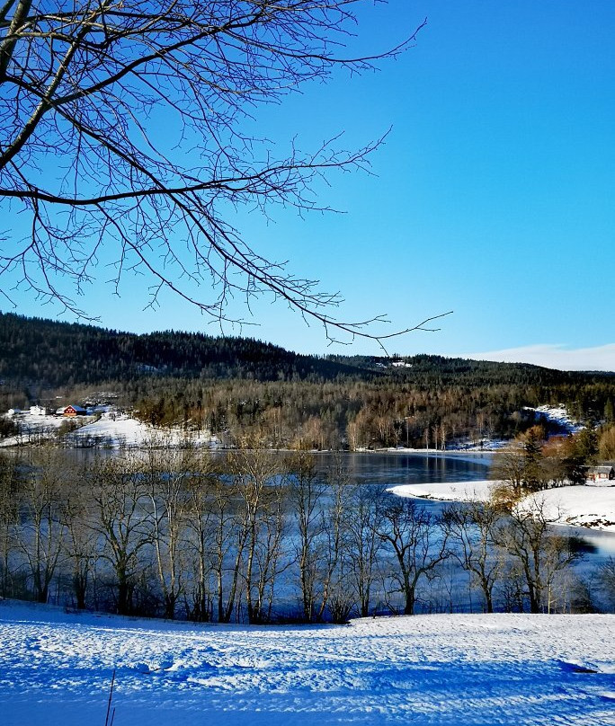 Semsvannet Lake-阿斯克必去景点
