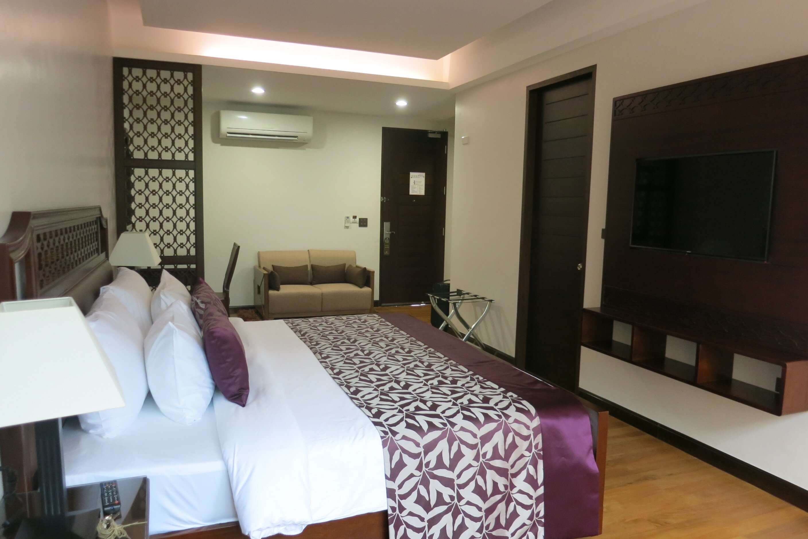 Rimnaam Klangchan Hotel-官方