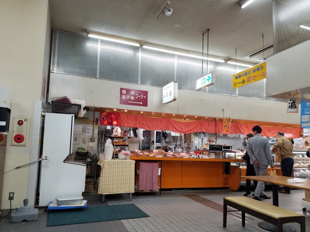 Hirosaki Food Market, Niji no Mart-弘前市必去景点