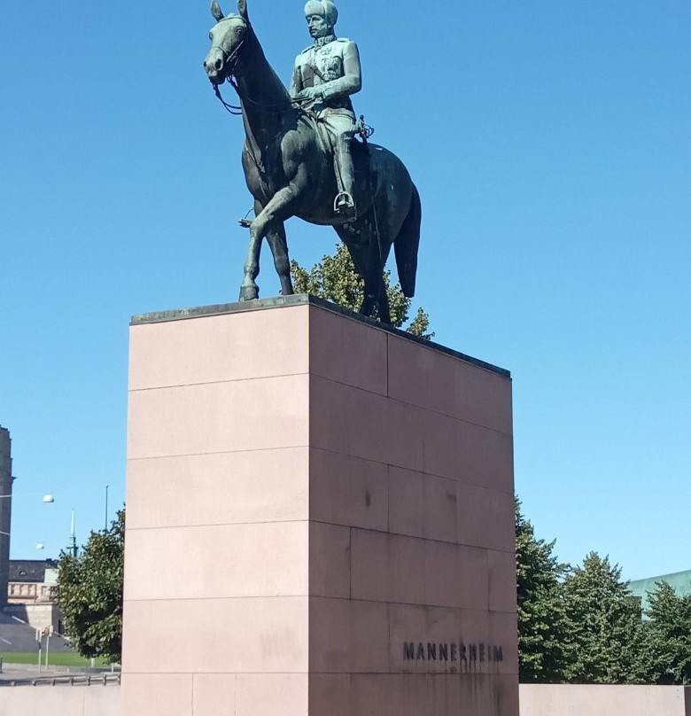 Mannerheim Statue景点图片