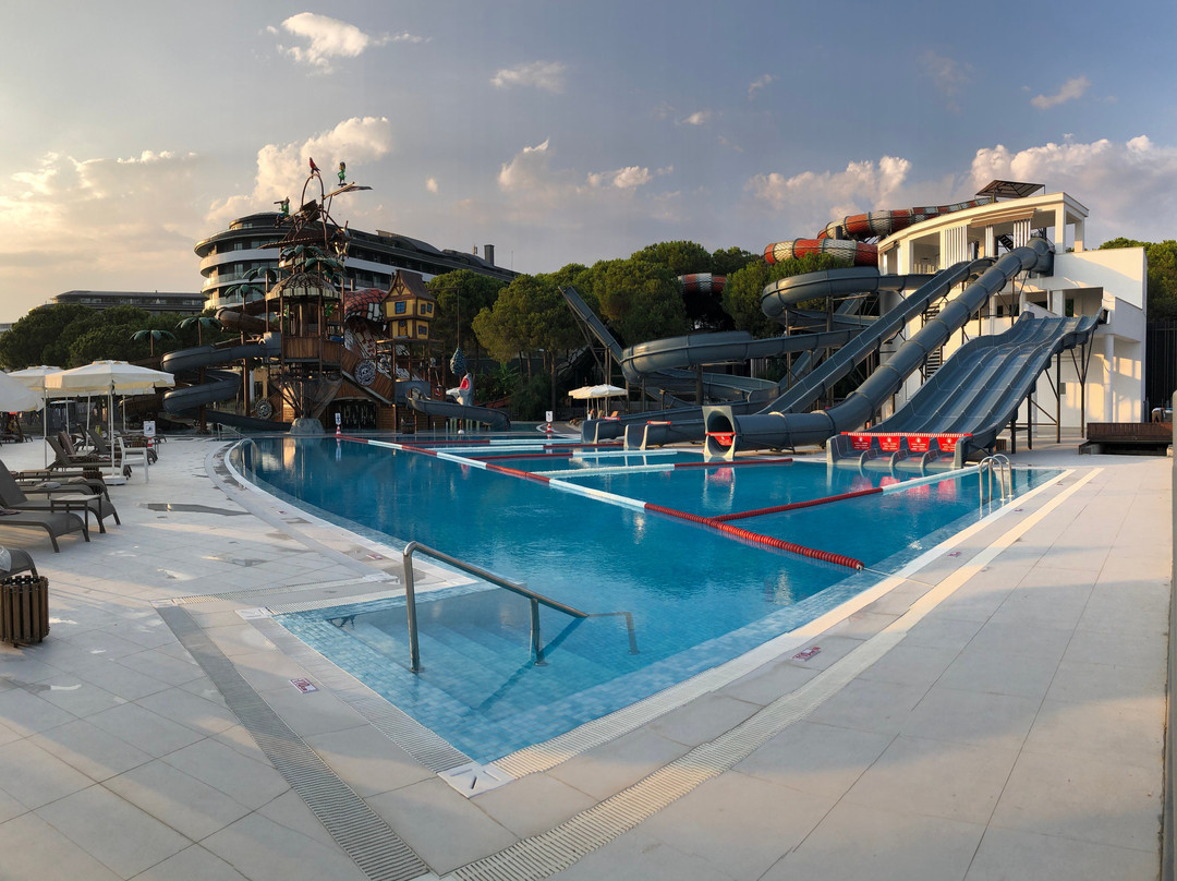 布莱克航程高尔夫温泉酒店主图