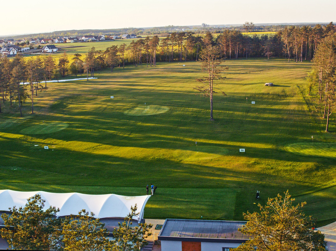 Karolinka Golf Park景点图片