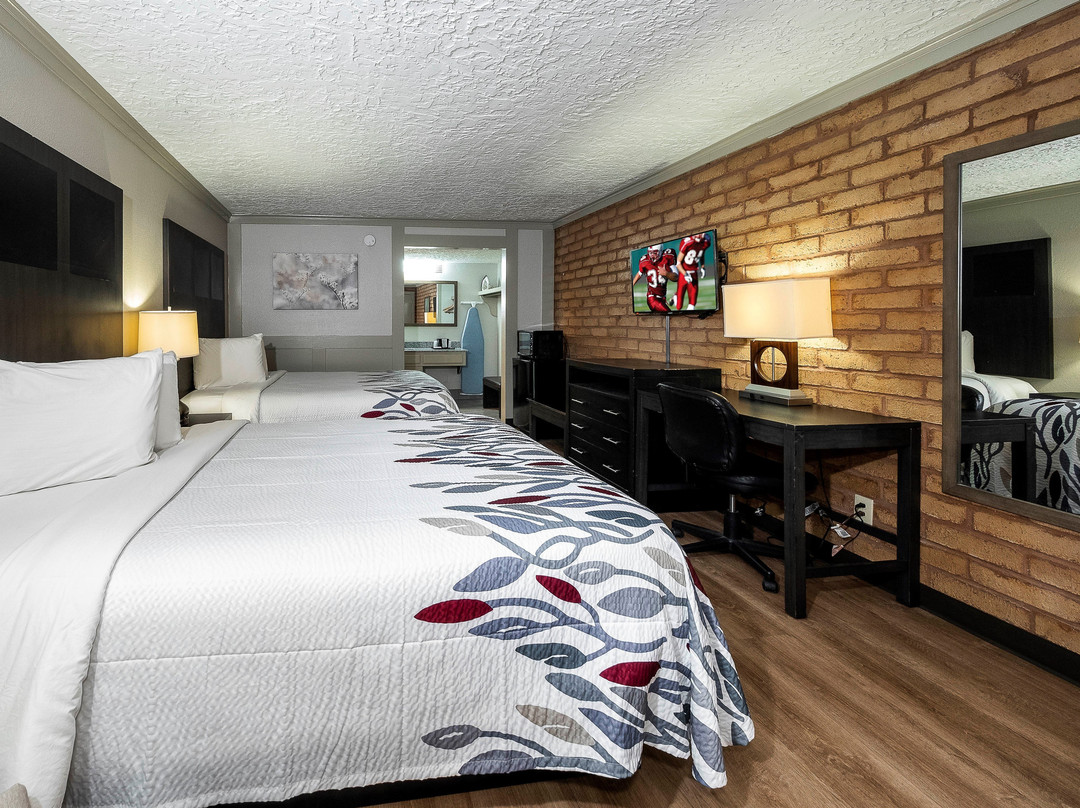 Red Roof Inn Monroe主图