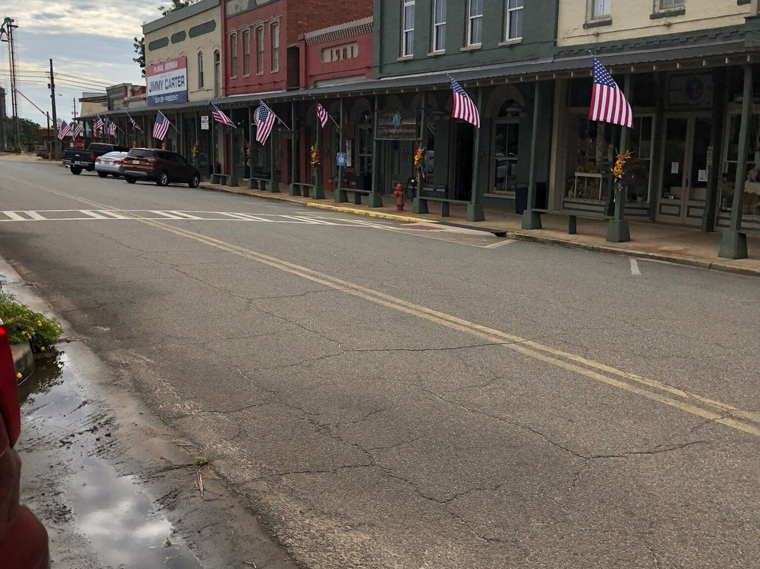 Plains Historic Inn & Antique Mall-Plains必去景点