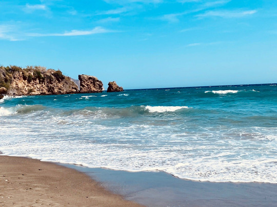 Playa De Maro-Maro必去景点