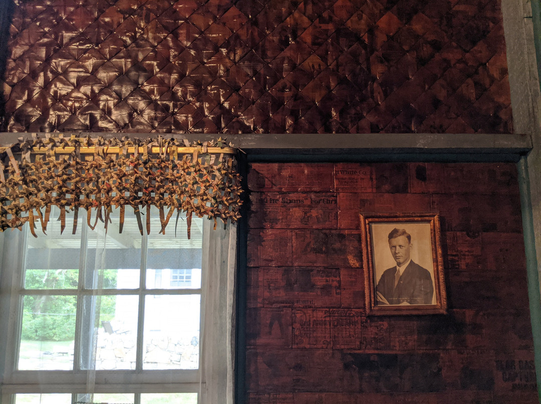 The Paper House景点图片
