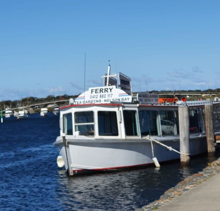 Shoal Bay Shuttle Service景点图片
