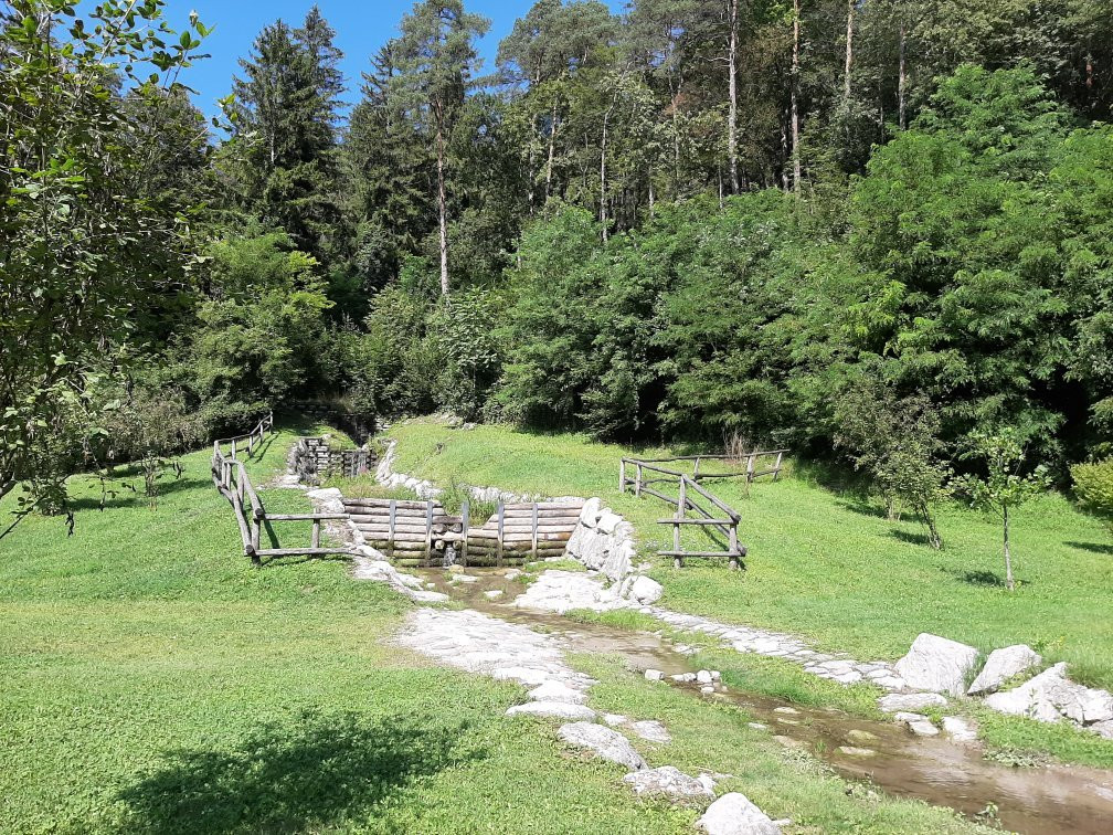 Parco delle Terme di Comano景点图片