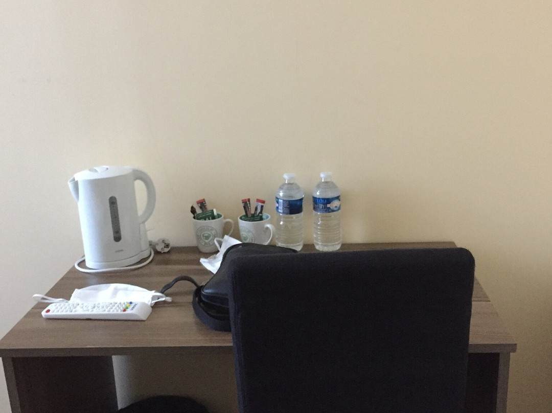 Hotel Du Commerce Morez主图