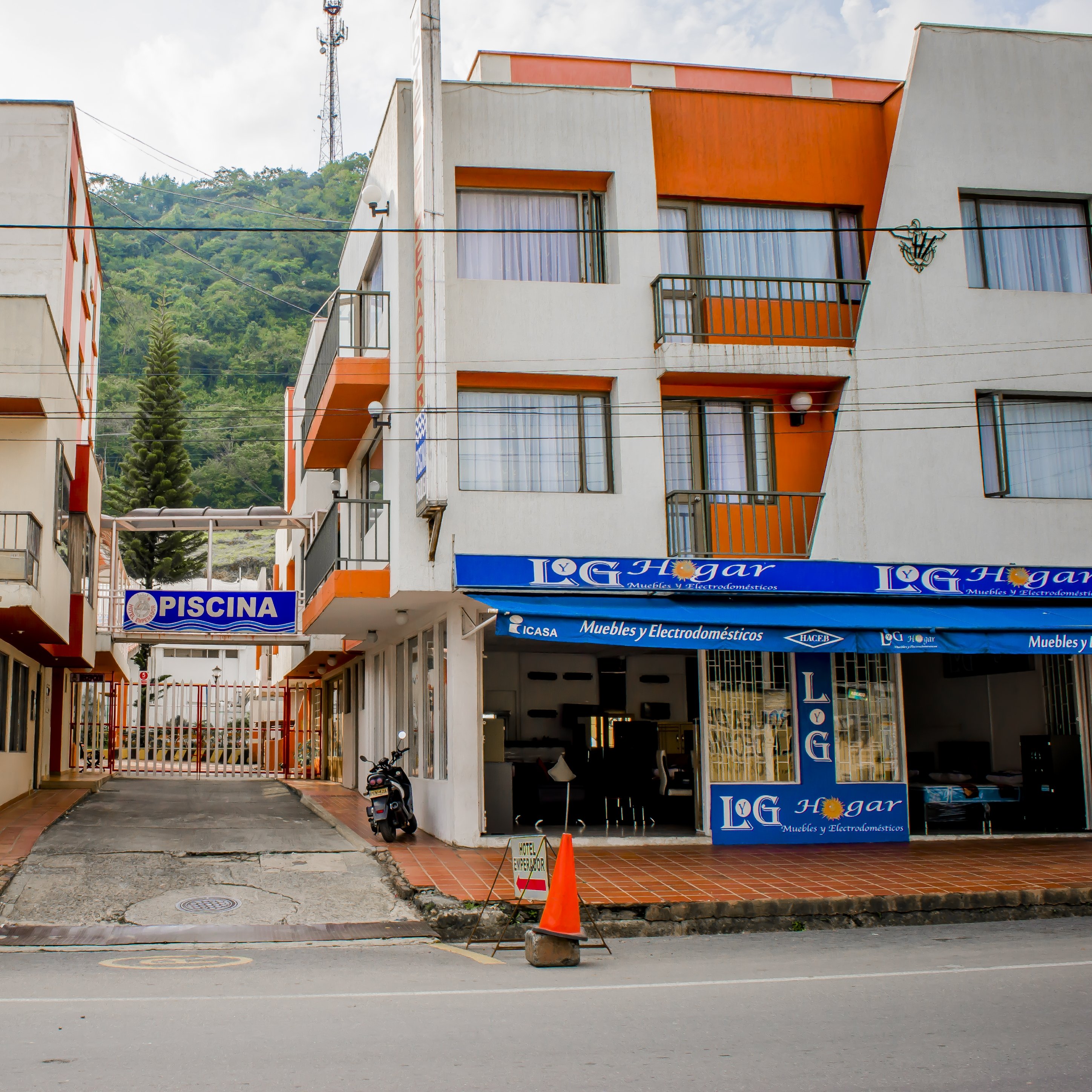 Hotel Emperador-官方