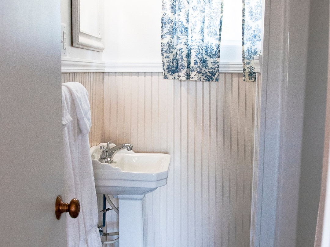 Lake Frances Inn主图