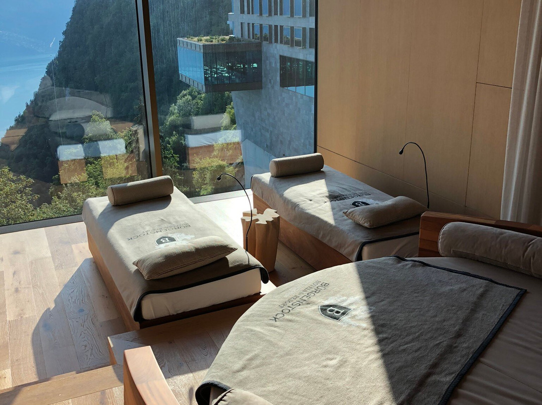 Bürgenstock Hotel & Alpine Spa主图