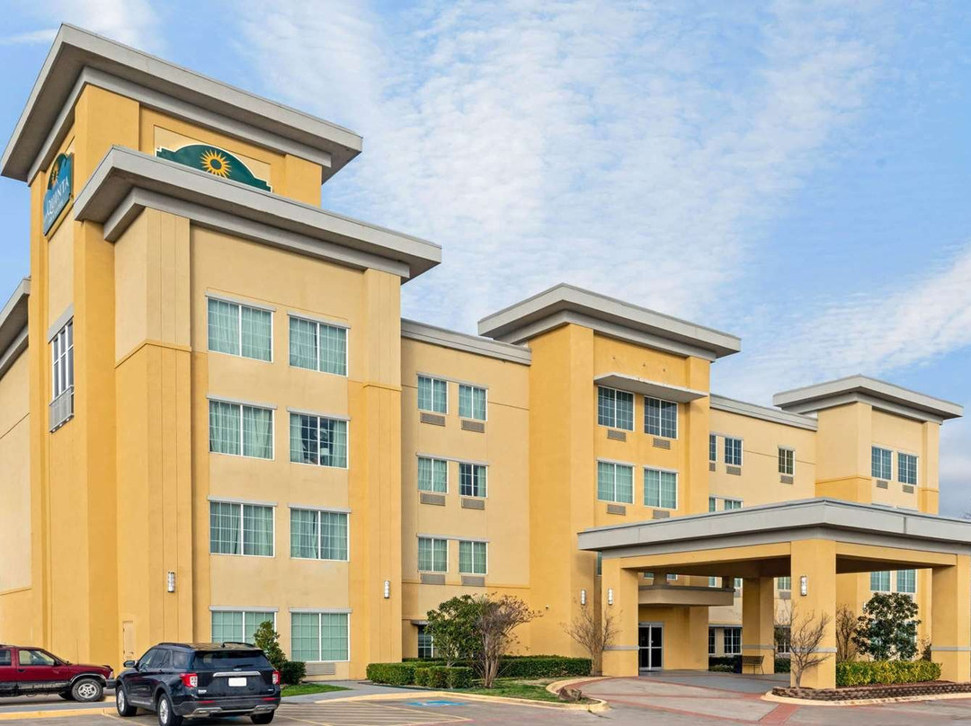 La Quinta Inn & Suites by Wyndham McAlester主图