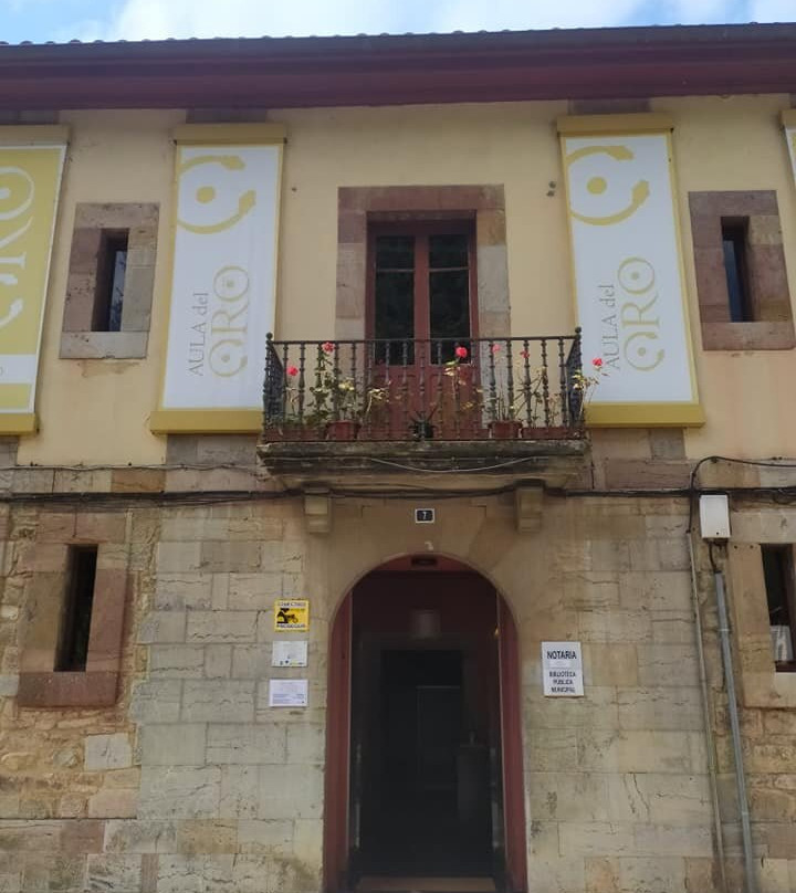 Aula Del Oro-Belmonte de Miranda必去景点