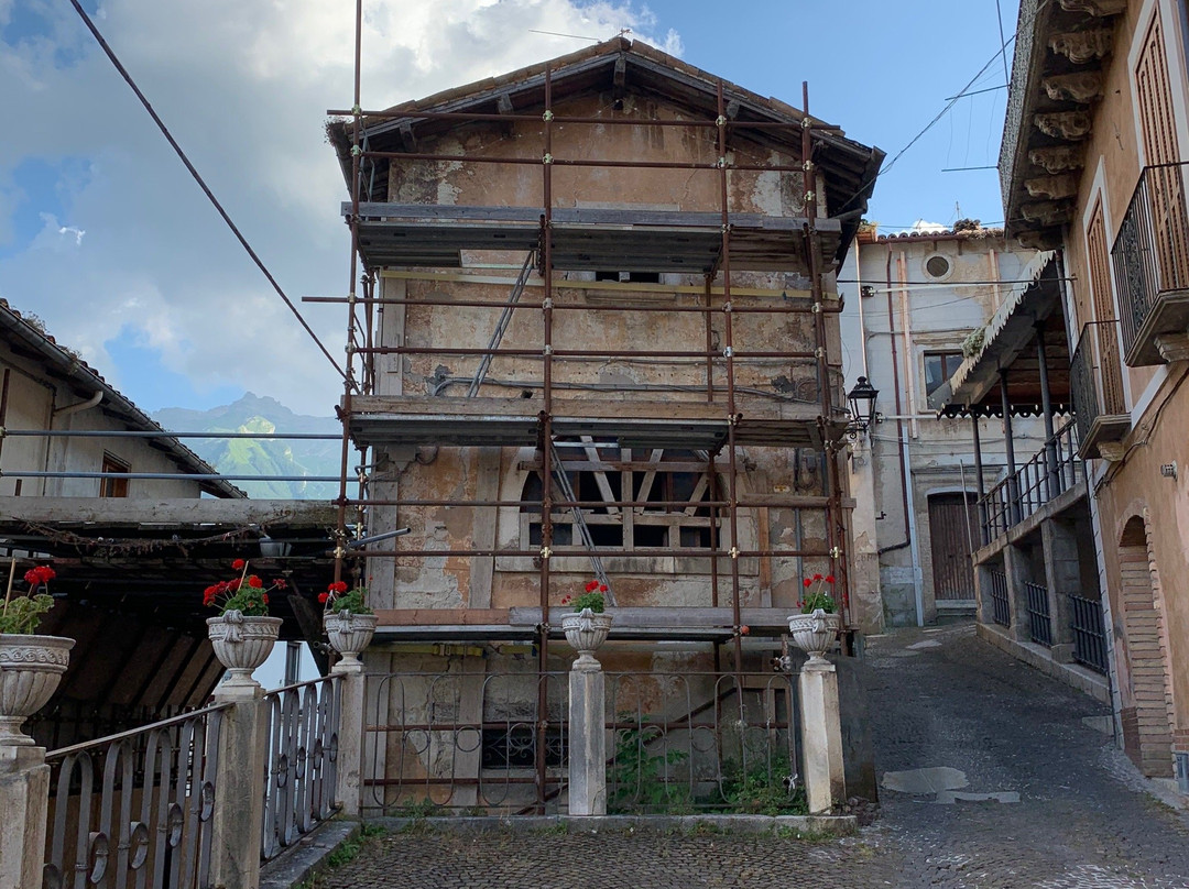 Centro Storico di Castelli景点图片