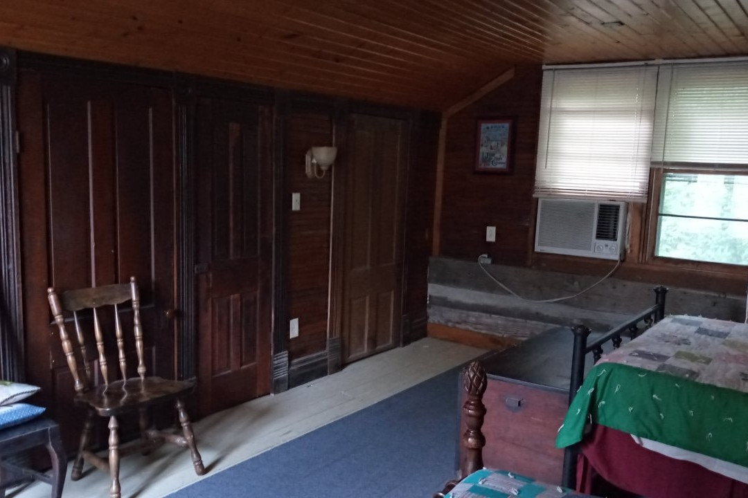 Olde Squat Inn Bed and Breakfast主图