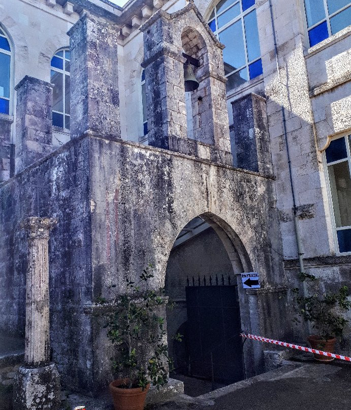 Grotta Sacra di San Michele Arcangelo in Monte Laureto景点图片