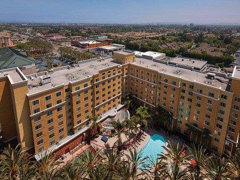 加登格罗夫/阿纳海姆度假区居家酒店主图