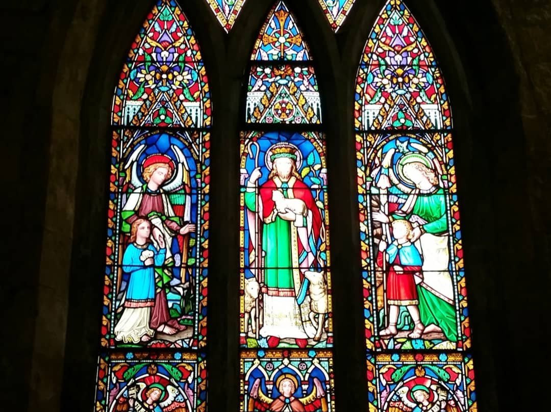 Church of St Mary and St Cuthbert景点图片