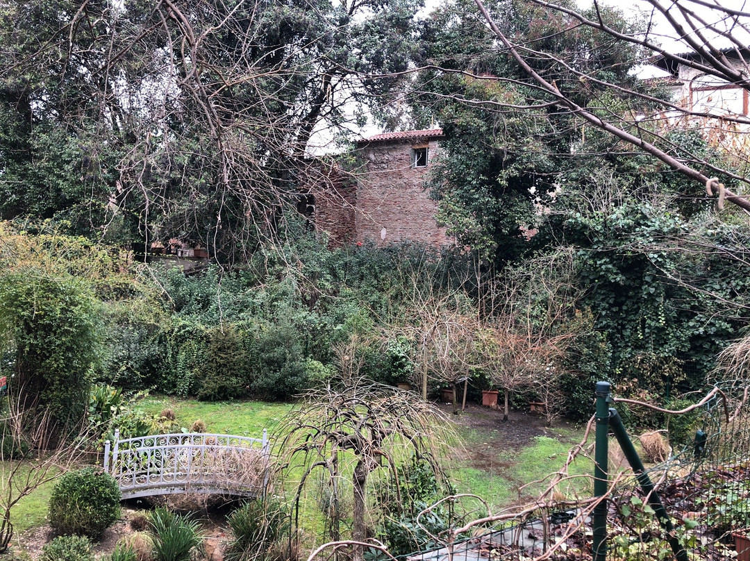 Palazzo Popaite Torriani Policreti-波代诺内必去景点