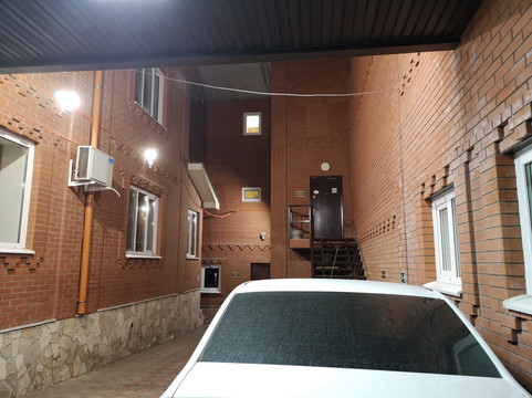 Chetyre Sezona主图