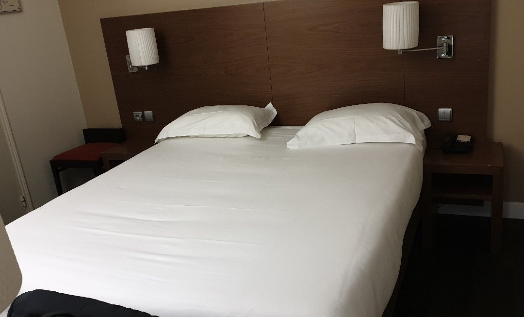 加布里尔酒店主图