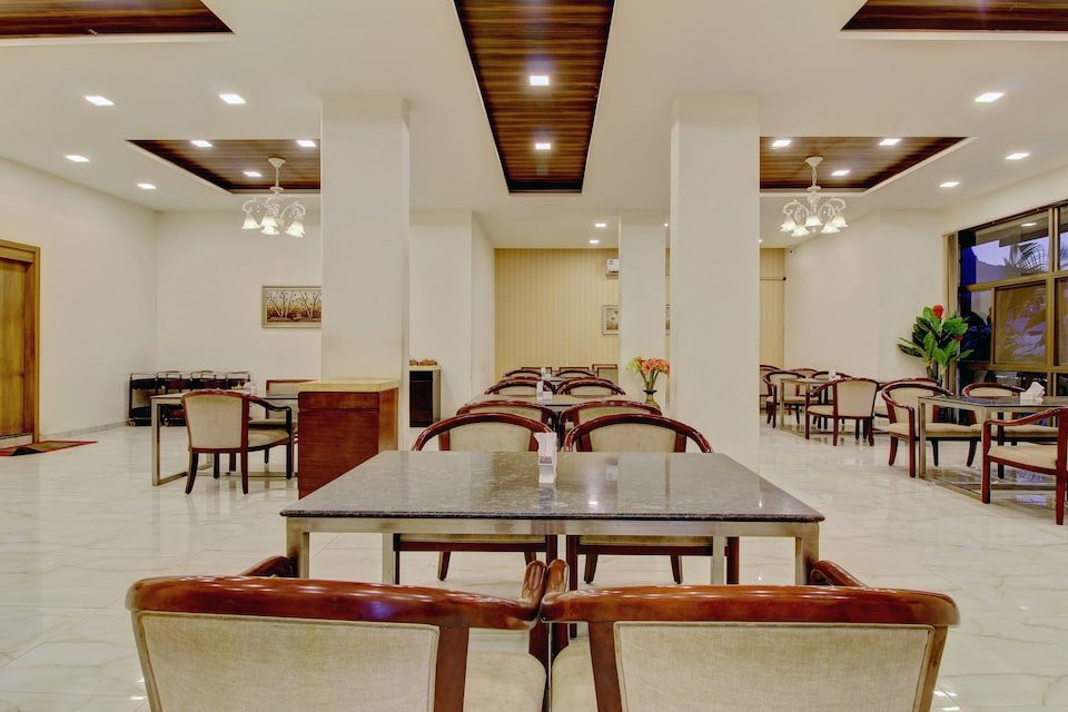 Capital O 40790 Hotel Triveni主图