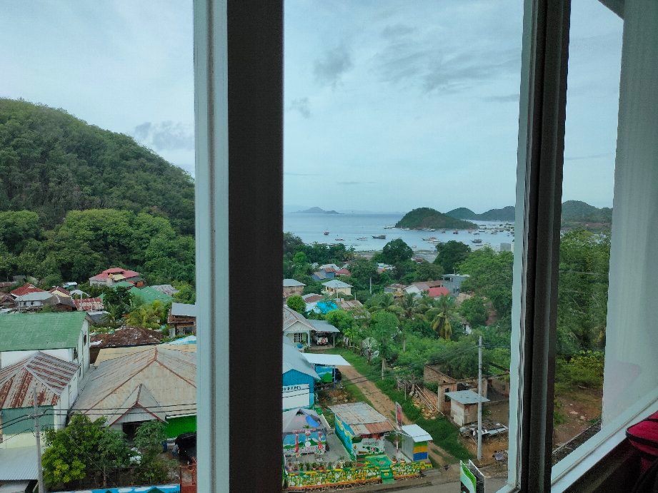 L Bajo Hotel-官方