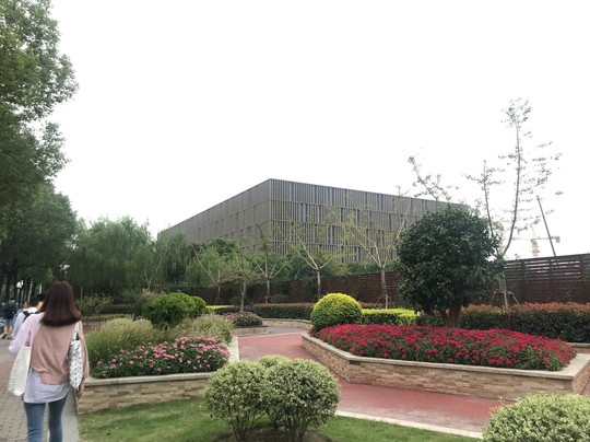 浦东图书馆-上海市必去景点