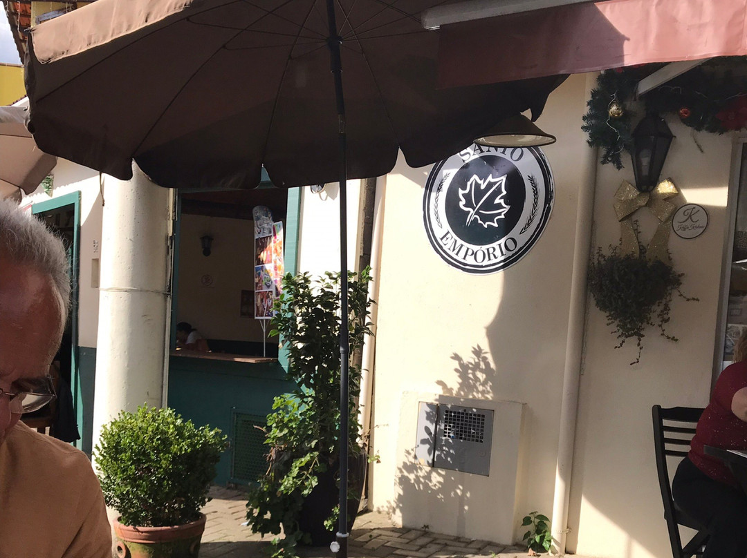 Santo Emporio do Pinhal-圣安东尼奥杜皮尼亚尔必去景点