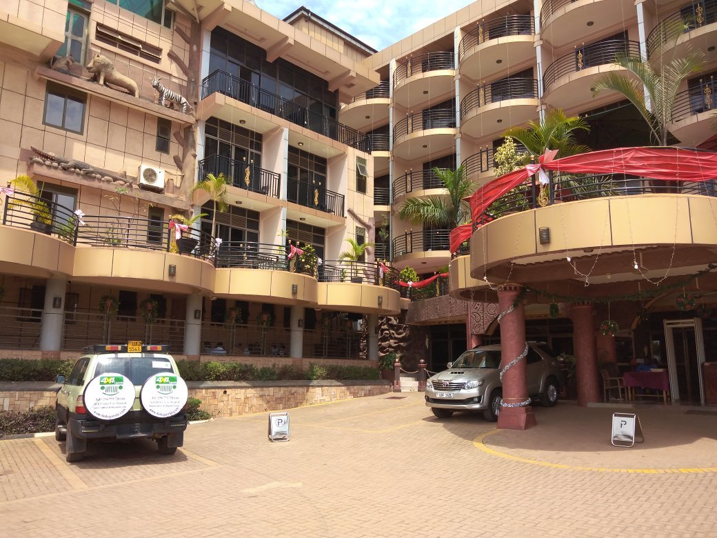 Tick Hotel-官方