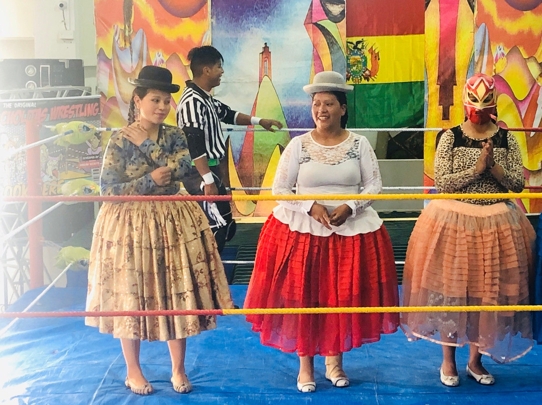 Cholitas Wrestling-拉巴斯必去景点