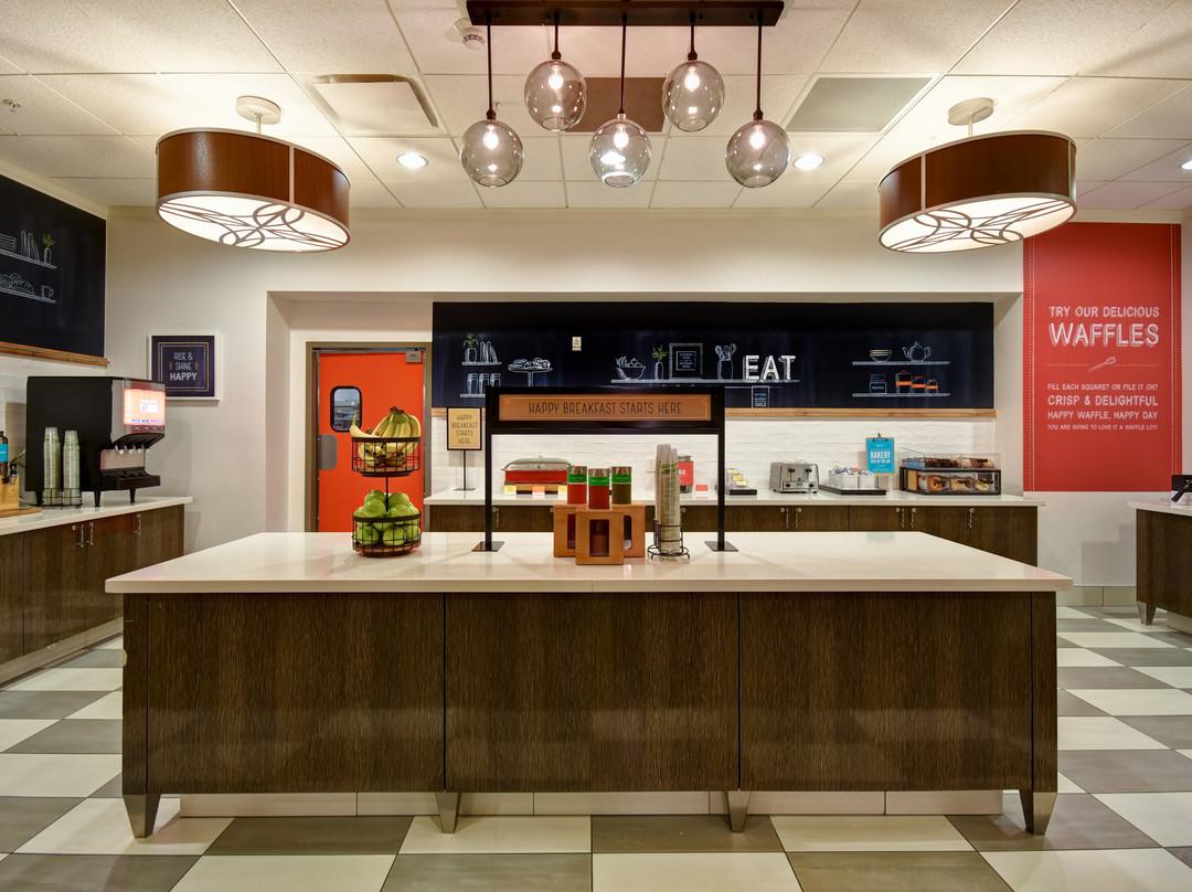 Hampton Inn & Suites Columbus主图