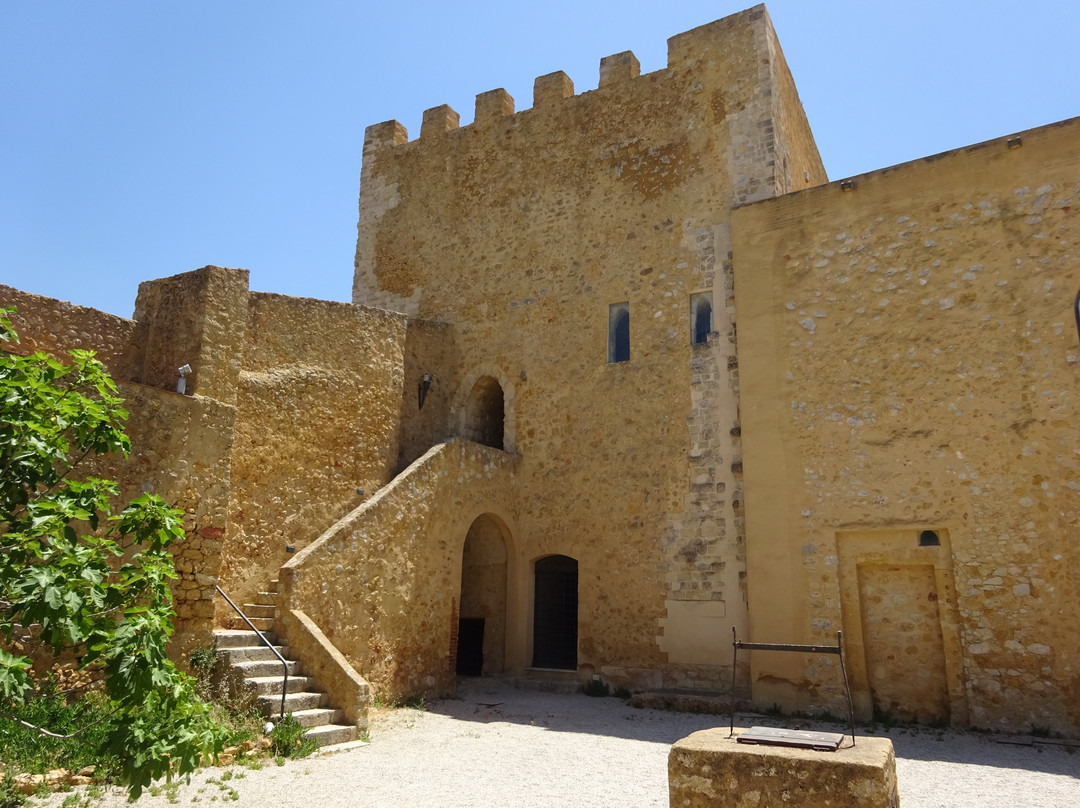 Castello di Chiaramonte景点图片