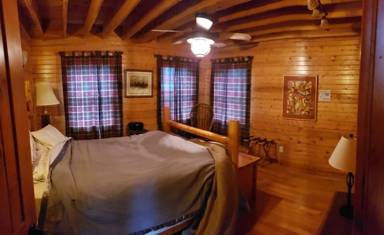 Tom Cat Hill Cabins