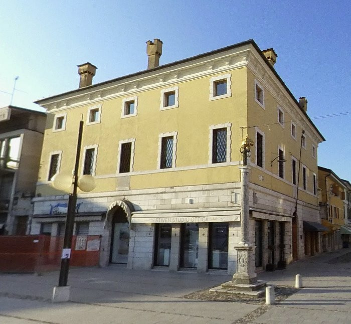 Santo Monte di Pieta景点图片