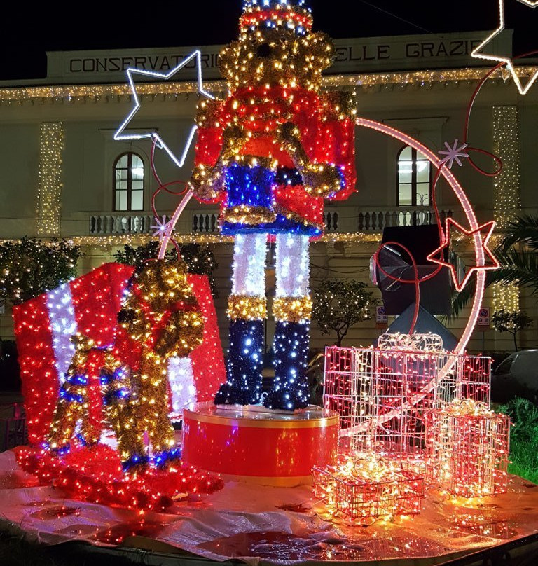 Piazza Sant'Antonino-索伦托必去景点