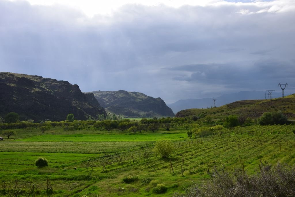 Caucasian Mountains-埃里温必去景点