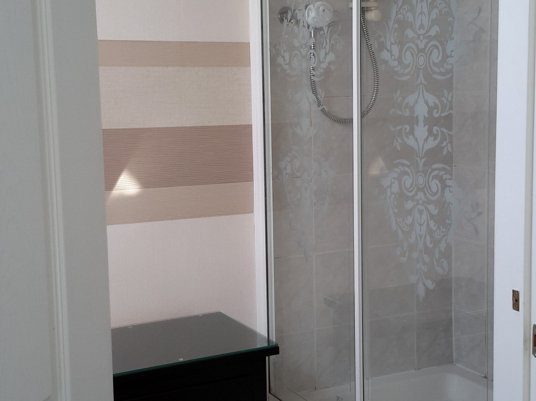 The School House主图