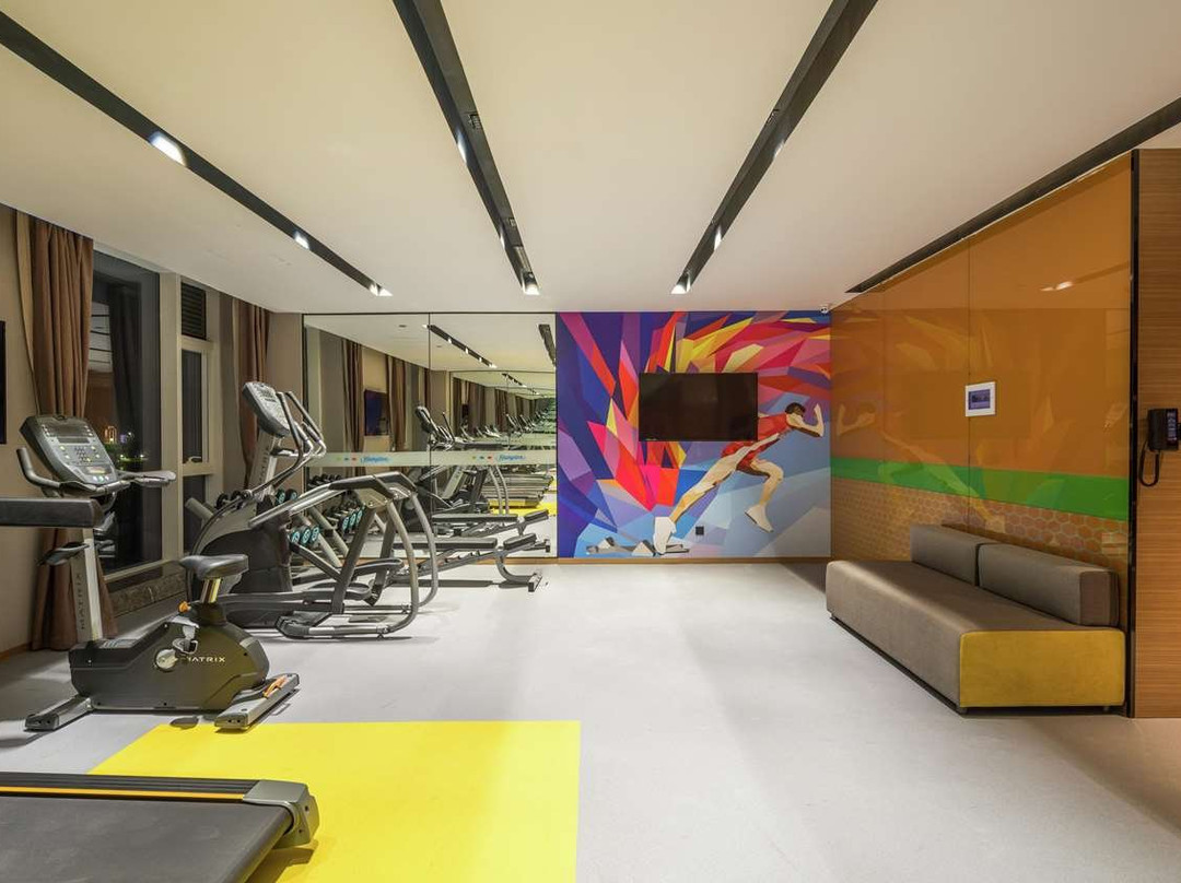 杭州滨江希尔顿欢朋酒店主图