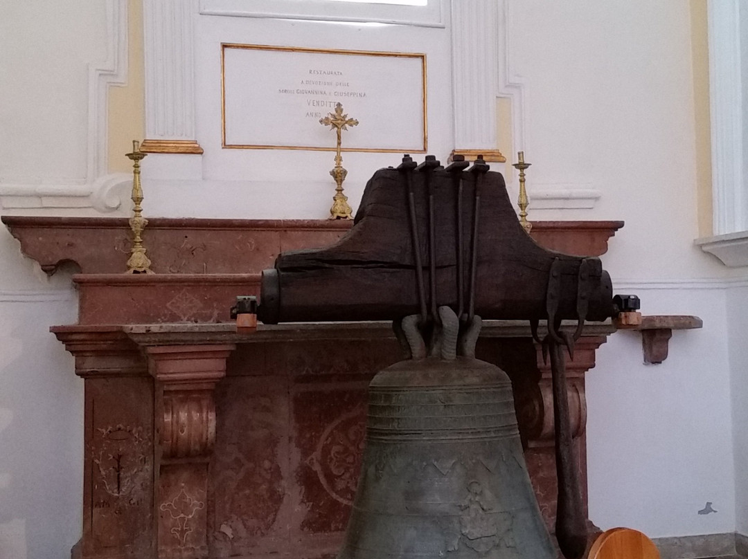 Chiesa di Santa Maria Assunta-Pietraroja必去景点