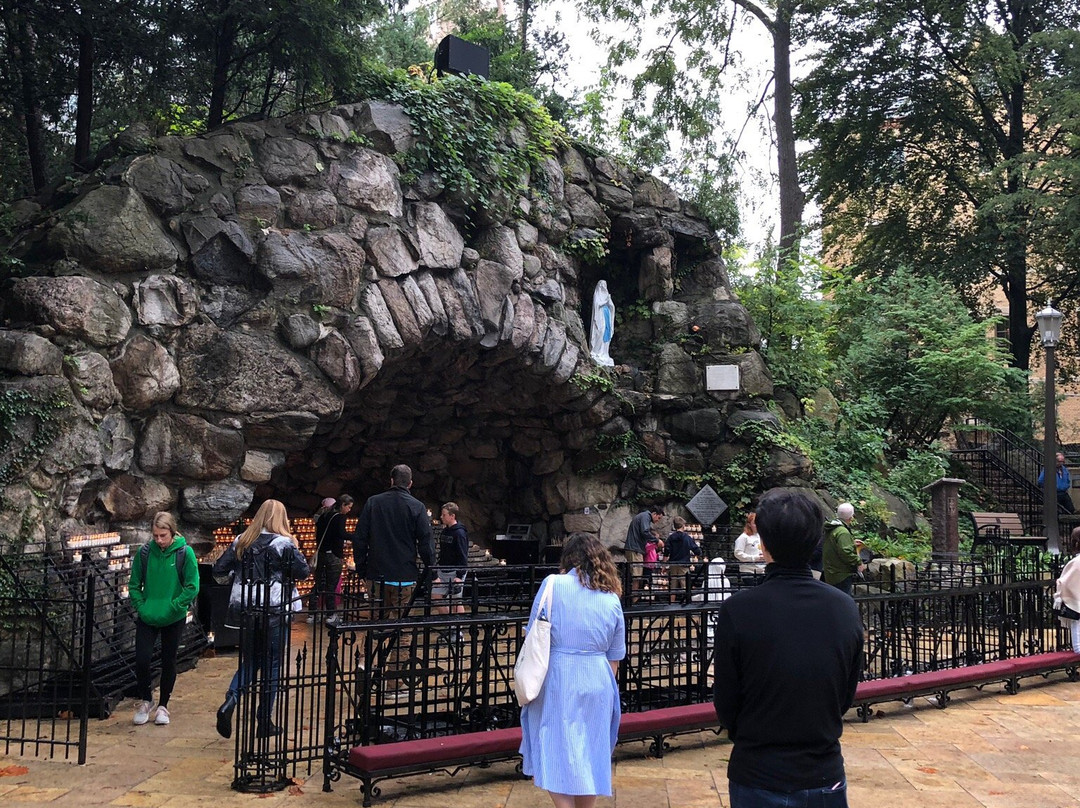 Grotto of Our Lady Lourdes-南本德必去景点