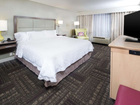 Hampton Inn & Suites Wilson-i-95主图