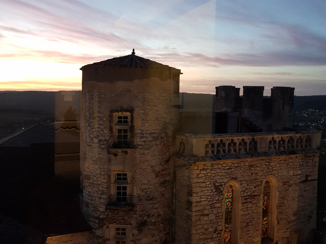Château de Mercuès主图