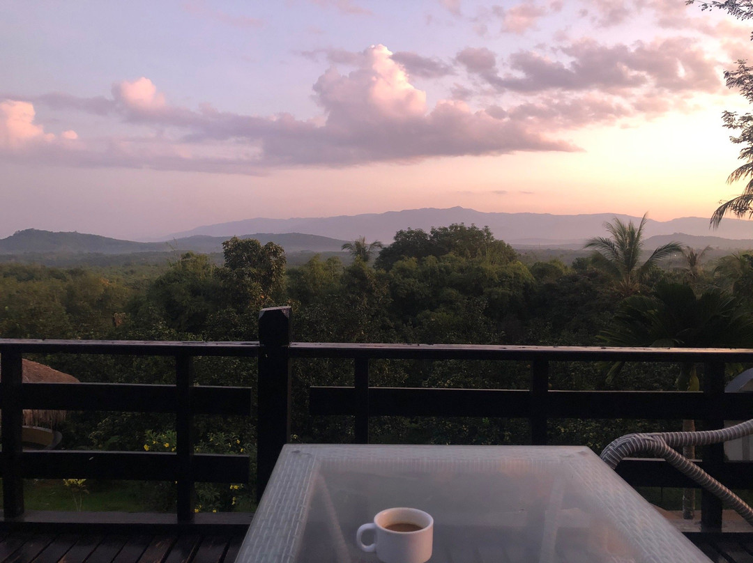 Thuwunna Bumi Mountain View Resort主图