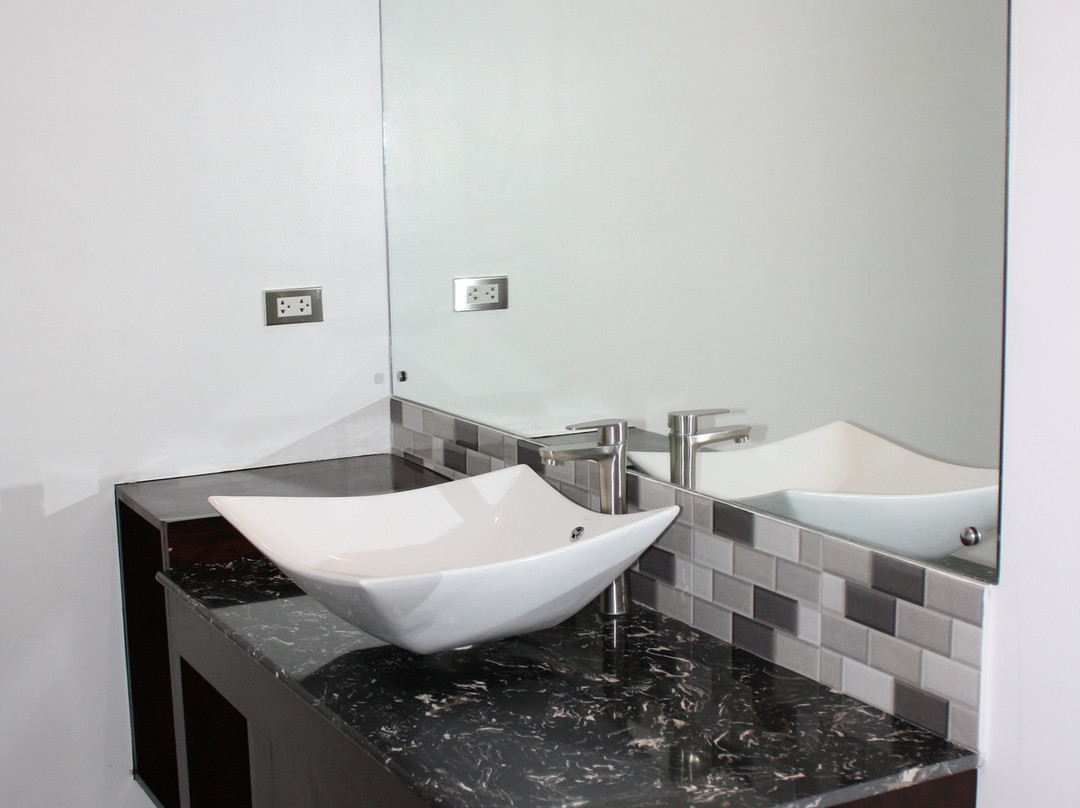 Hidden Jewel Resort主图